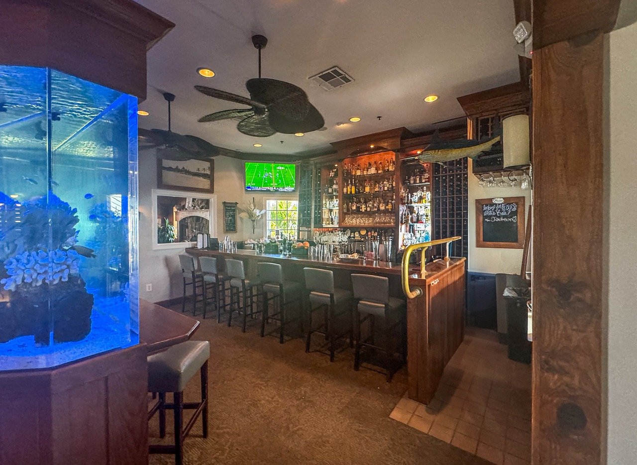 Let’s DIY: Creating Bar Stools for Your Home